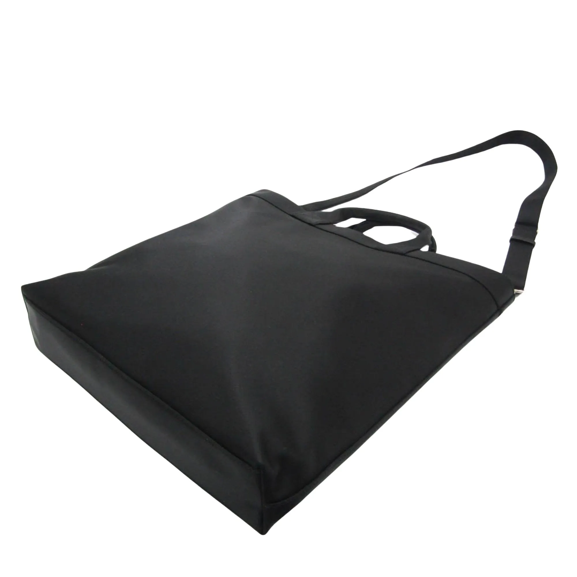 Burberry Artie  Synthetic Tote Bag (Pre-Owned)