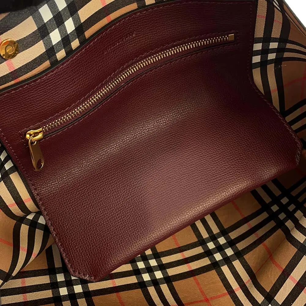 BURBERRY Crest Tote bold Leather