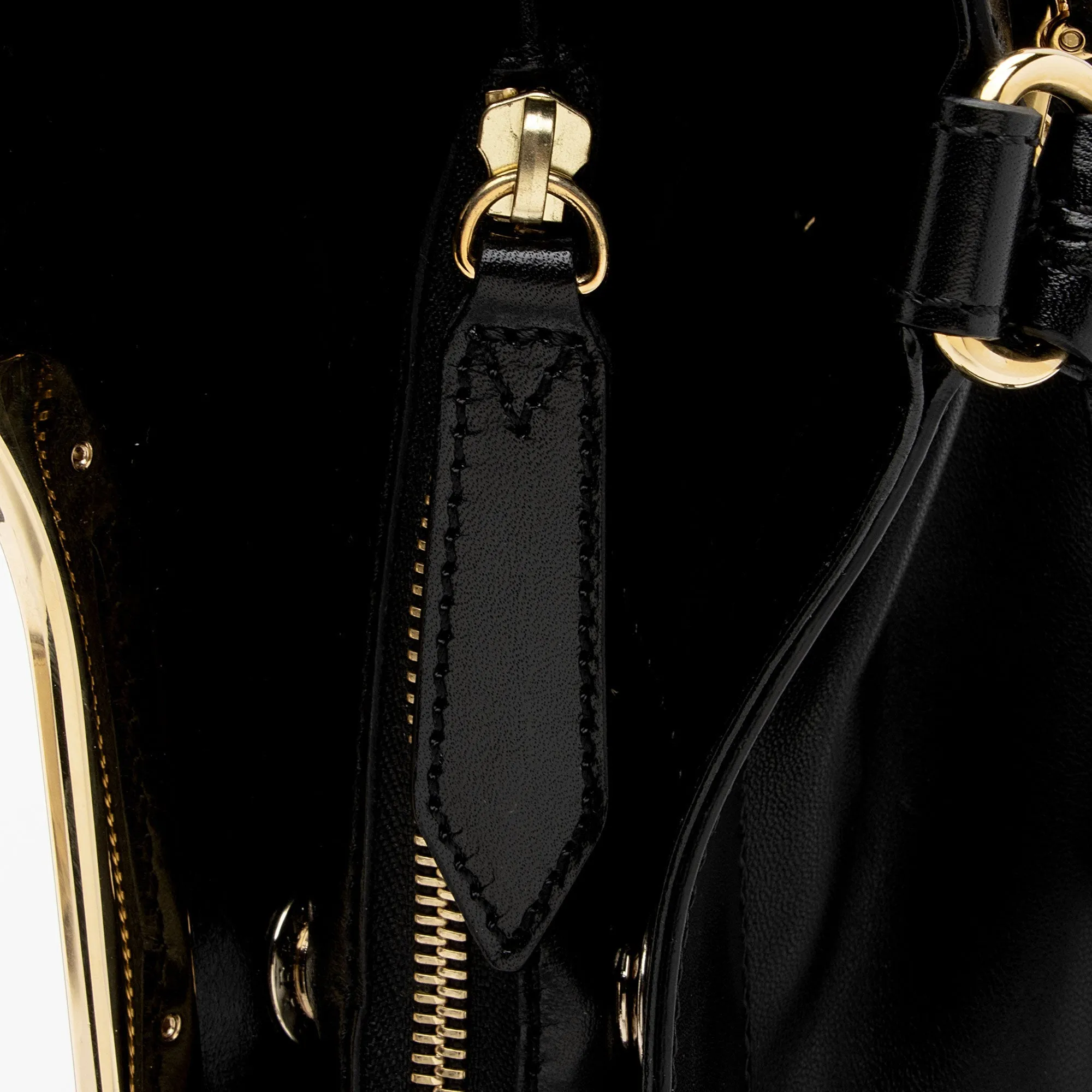 Burberry Lambskin Hepburn Convertible Tote (SHF-FHPl7M)
