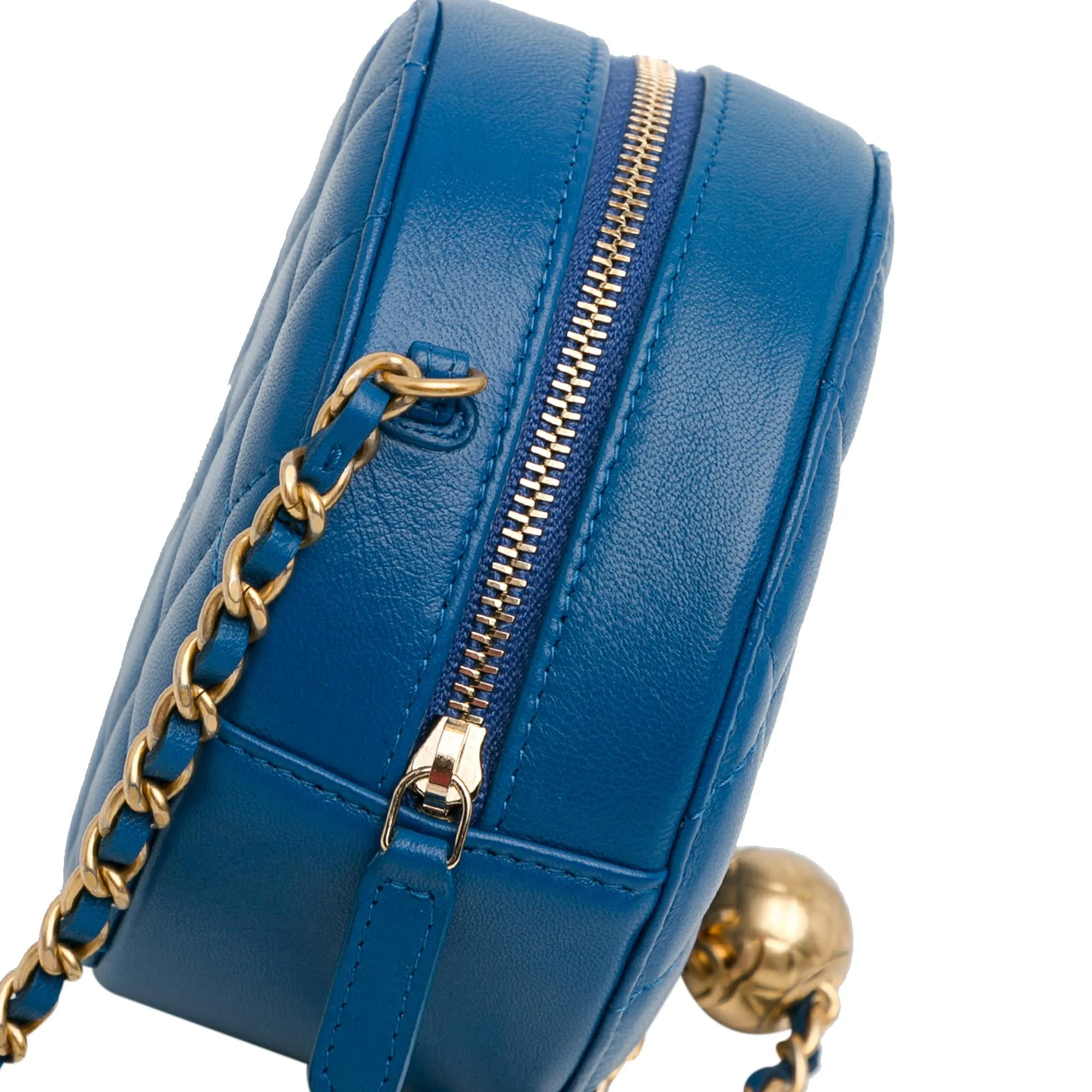Chanel CC Quilted Lambskin Pearl Crush Round Clutch with Chain (SHG-Yjxo07)