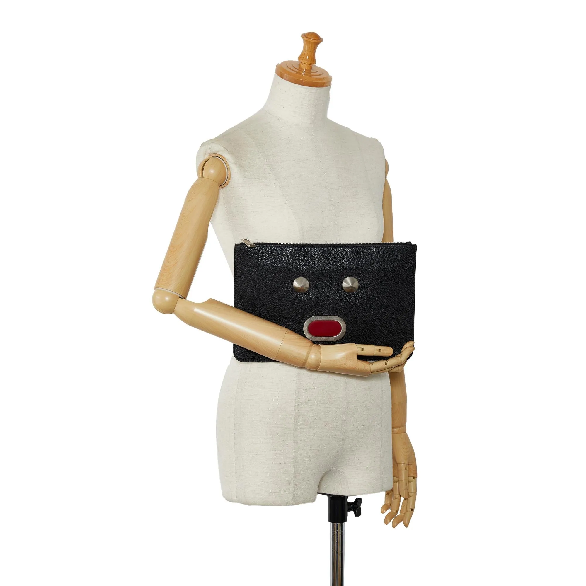 Fendi Faces Zip Clutch (SHG-s4AsdX)