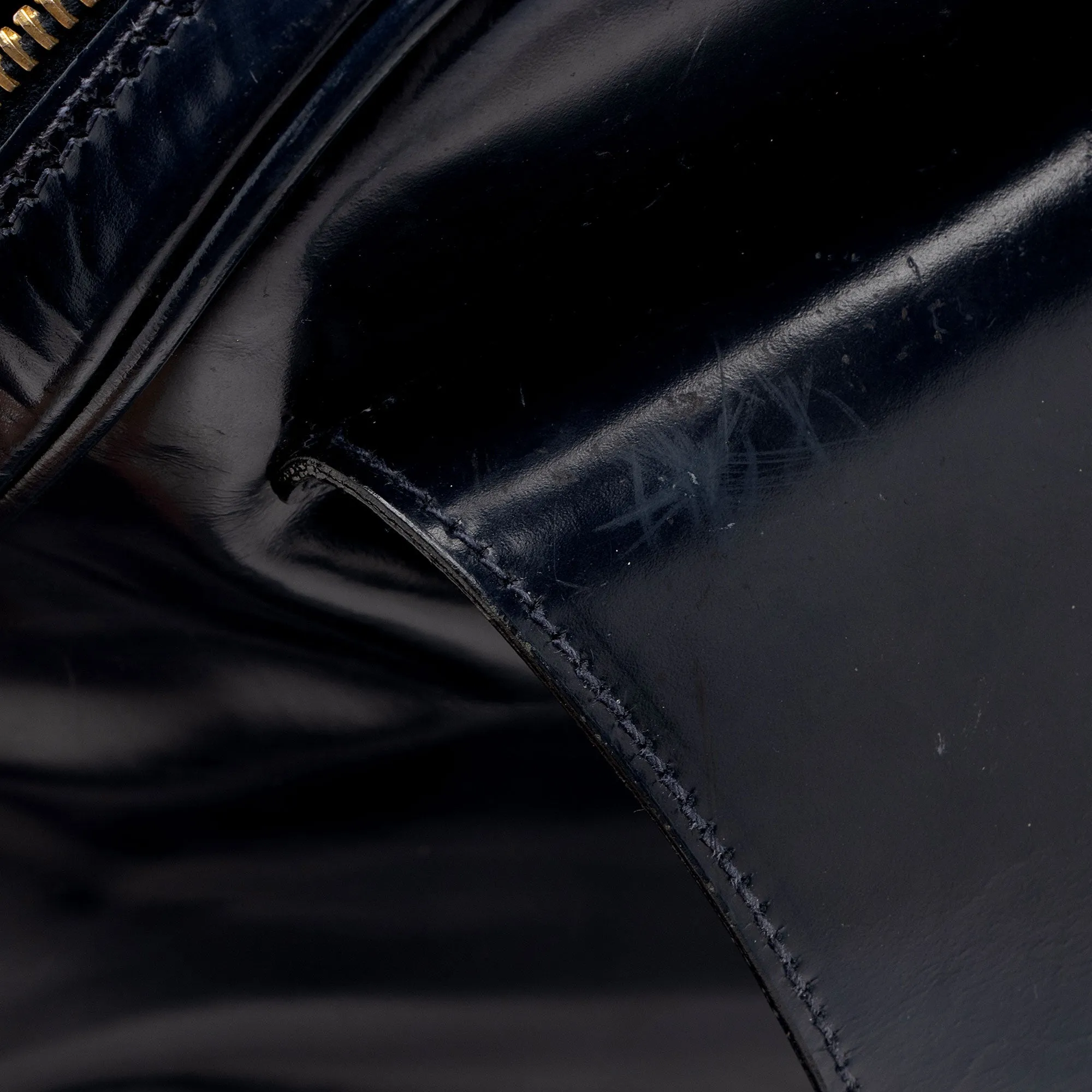 Gucci Vintage Patent Leather Bamboo Sling Backpack (SHF-dSK8BK)
