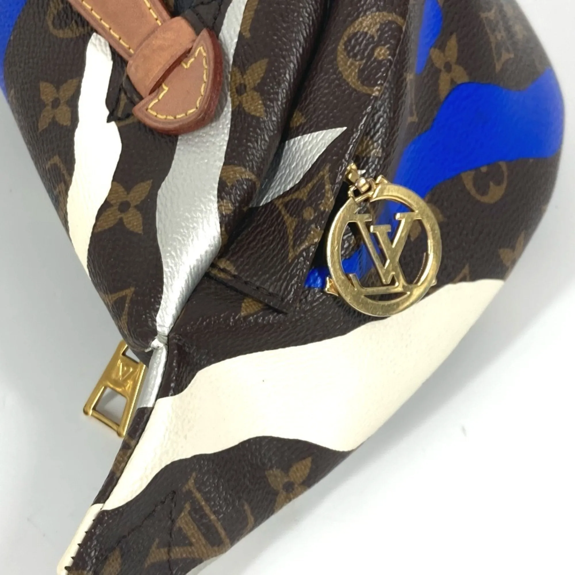 Louis Vuitton blue  Monogram Sling Bag (Pre-Owned)