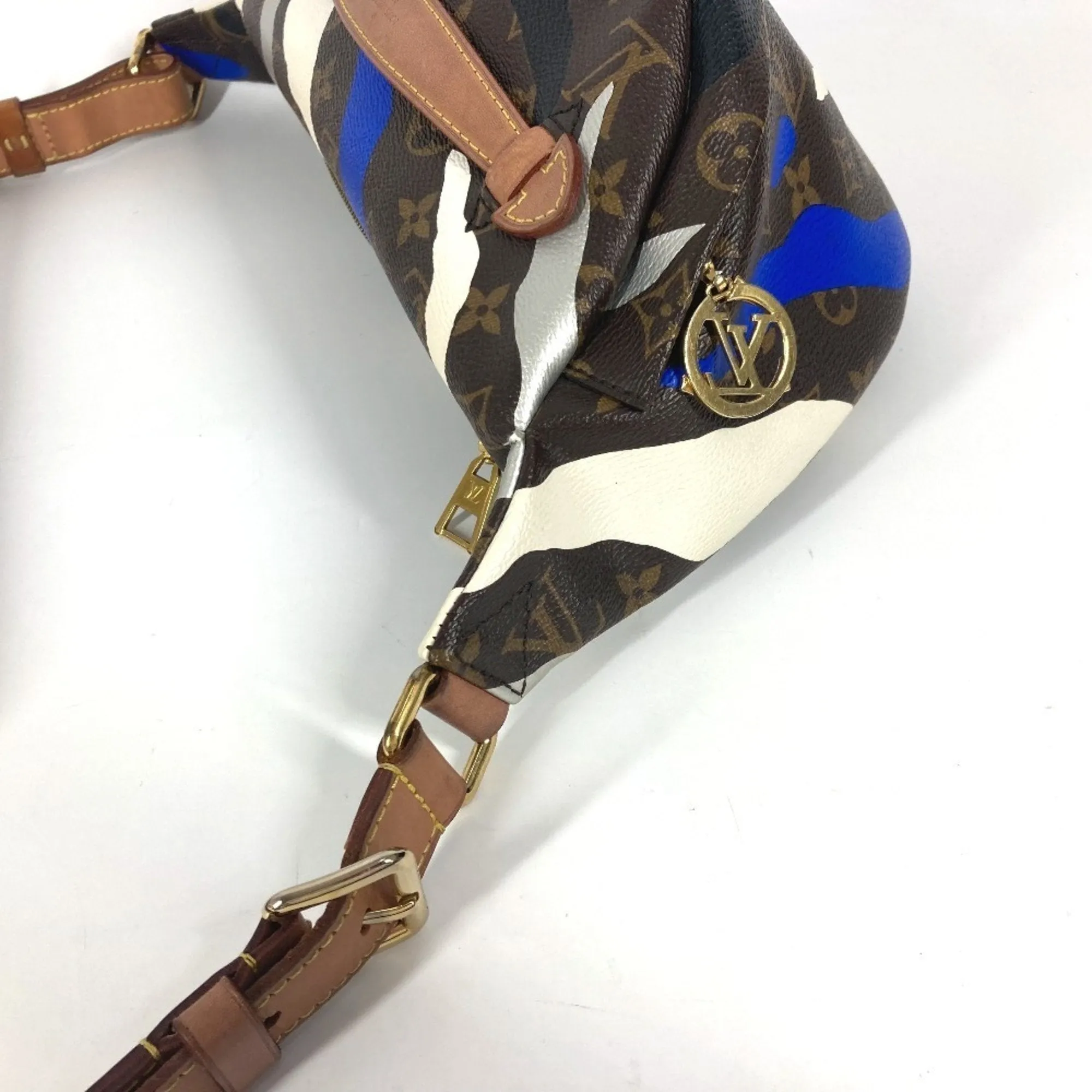 Louis Vuitton blue  Monogram Sling Bag (Pre-Owned)