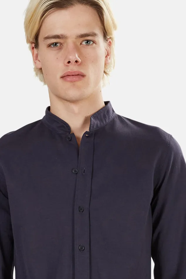 Mandarin Button Down Navy