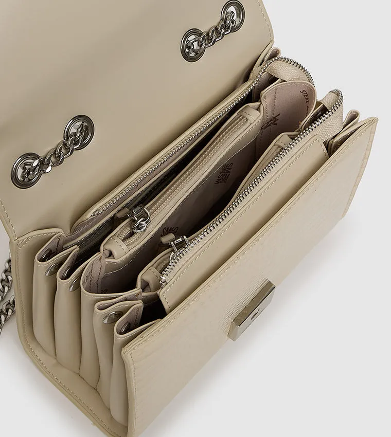 S.T.E.V.E M.A.D.D.E.N  Shoulder Bags